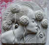 Linda_bas_relief.jpg (125896 bytes)