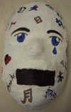 holly_mask.jpg (41014 bytes)